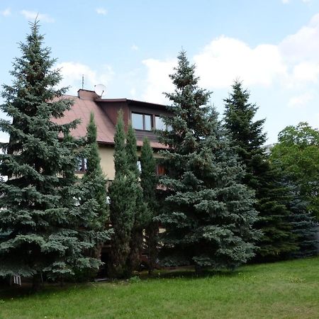 Kwatery Pracownicze Tolek Варшава Экстерьер фото